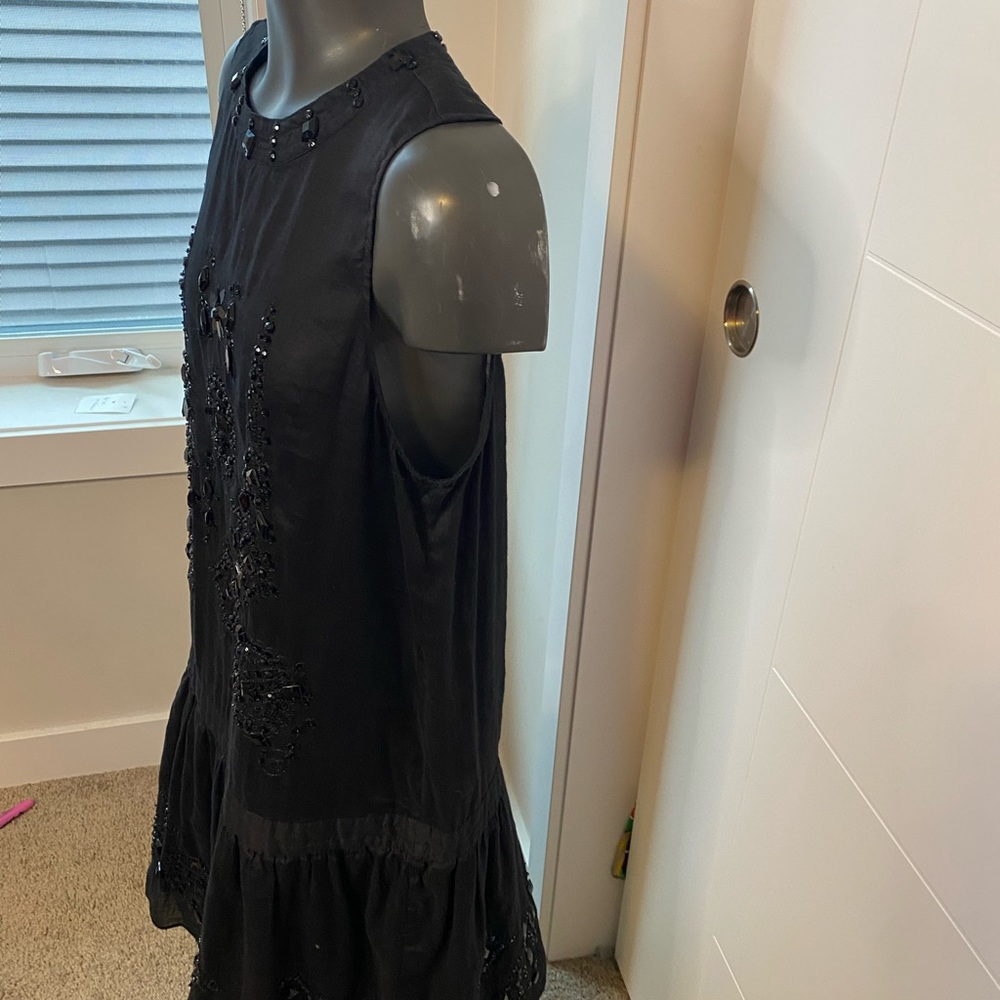 🌞 Sale 3 for $15 
Joe Fresh midi/ woman’s  / S with decorative jewels - Picture 5 of 6